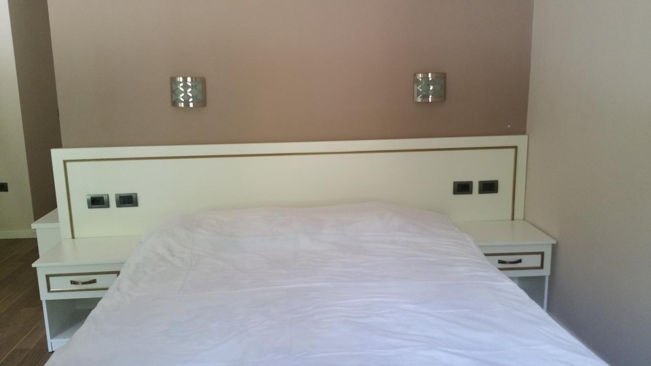 Hotel Margjeka Valbone Extérieur photo